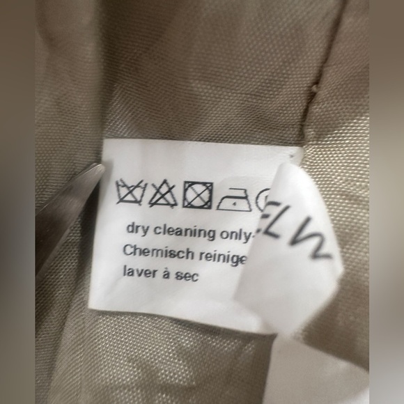 Sandwich Skirt -Floral - Blue/Grey Viscose- Below Knee - Size 40 (8) - Picture 8 of 13